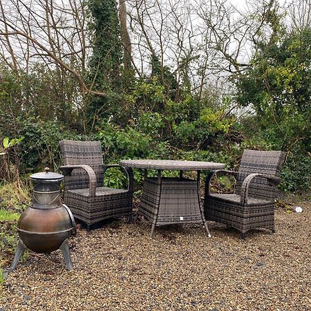 Burren Garden Glamping Hut Villa Boston Exterior photo